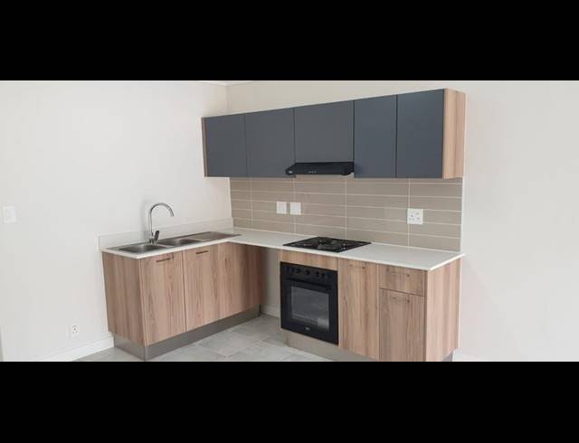 1 BEDROOM PROPERTY TO RENT IN GREENBAY ECO ESTATE